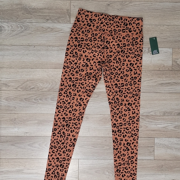 Cheetah Wild Fable Leggings - Picture 4 of 4